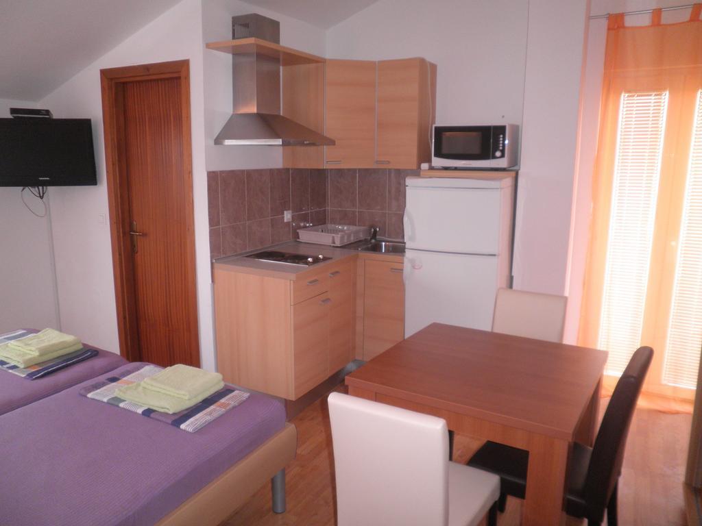 Apartments Muic Tisno Zimmer foto
