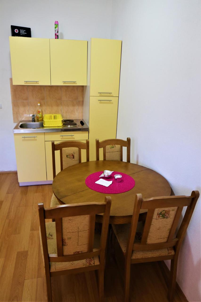 Apartments Muic Tisno Exterior foto